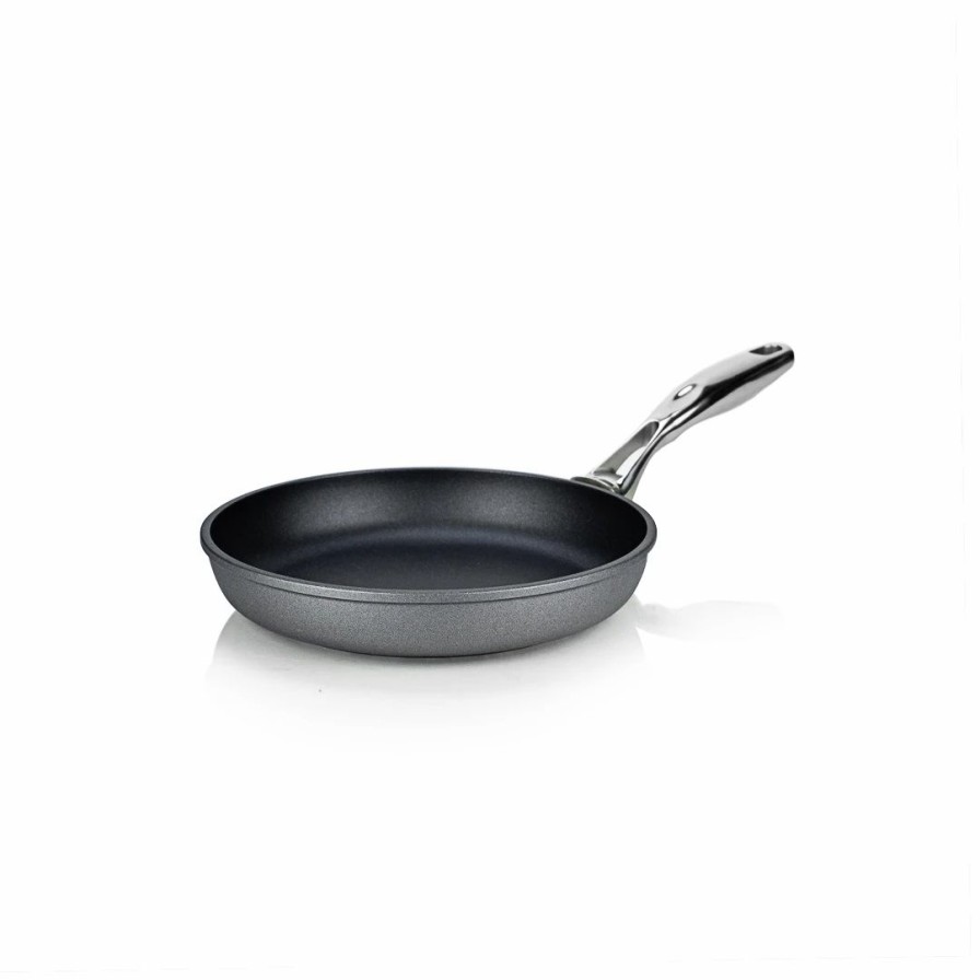 Skillets & Fry Pans * | Swiss Diamond | Hd Fry Pan With Stainless Steel Handle 9.5