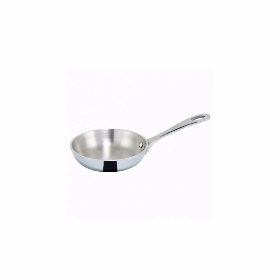 Skillets & Fry Pans * | Winco Stainless Steel Mini Fry Pan | 5Oz